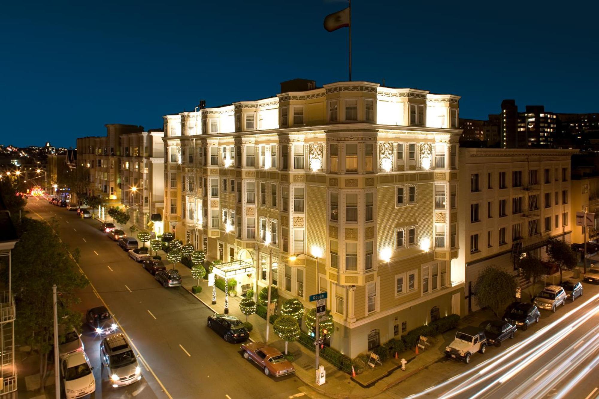 7 Hoteles de Diseño Cerca de Haas-Lilienthal House que Vale la Pena