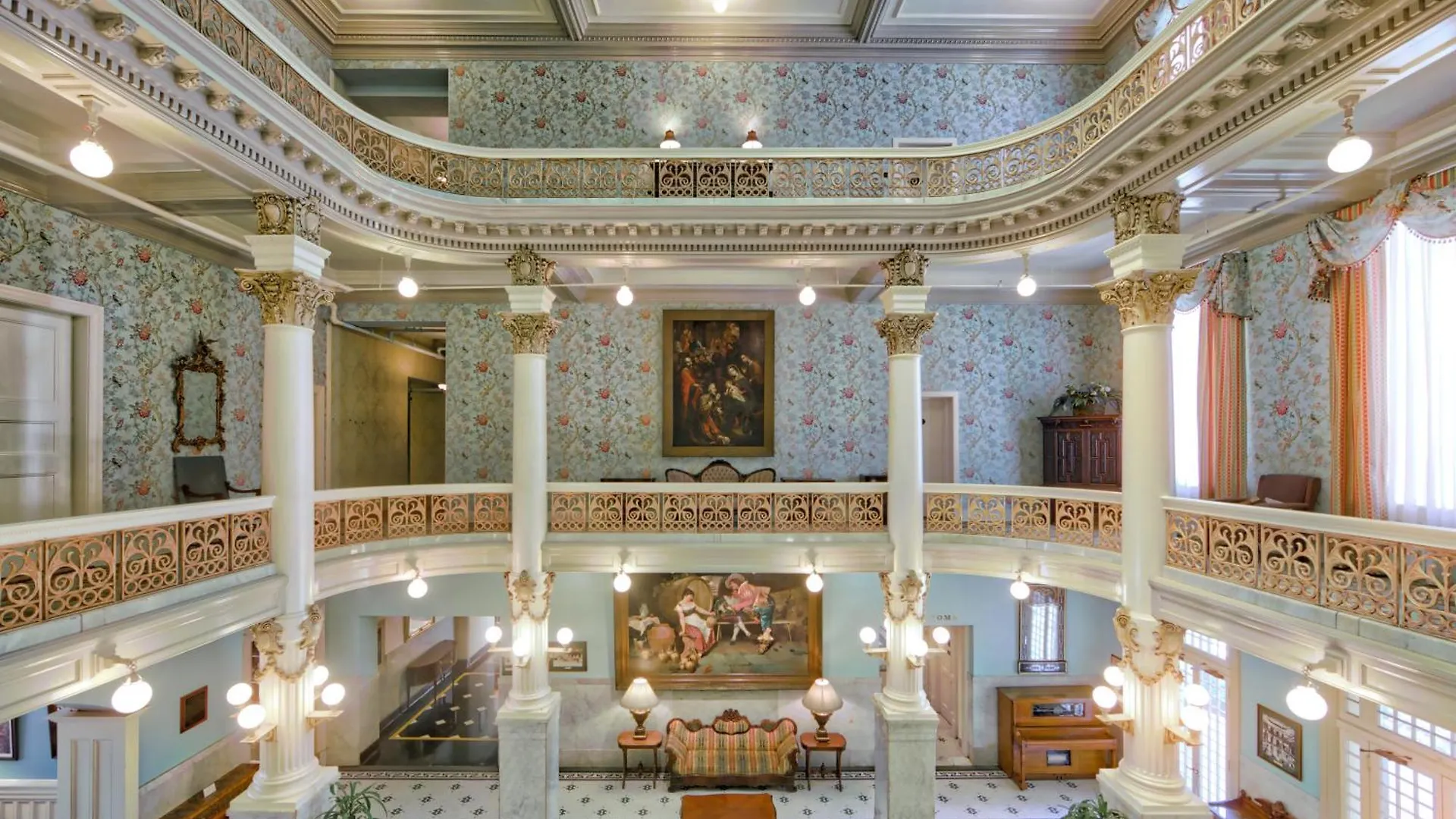 4 Hoteles Céntricos en el Paseo del Río de San Antonio para Elegir Bien