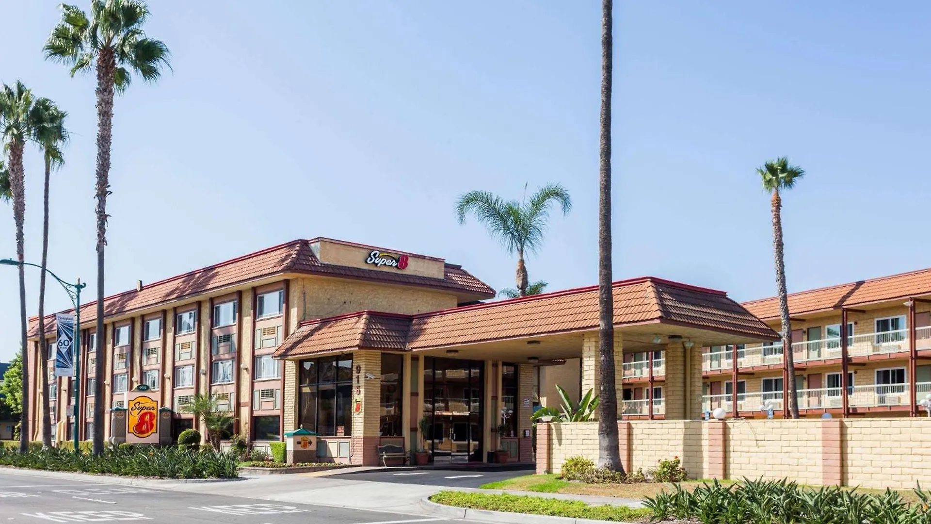 5 Hoteles Económicos en el Sur de California Que Valen la Pena